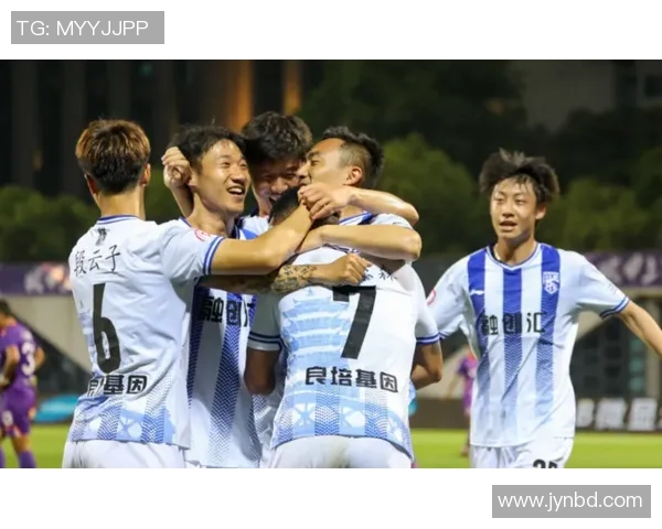 成都羽毛球队以86分稳居世界锦标赛积分榜首位展现强劲实力